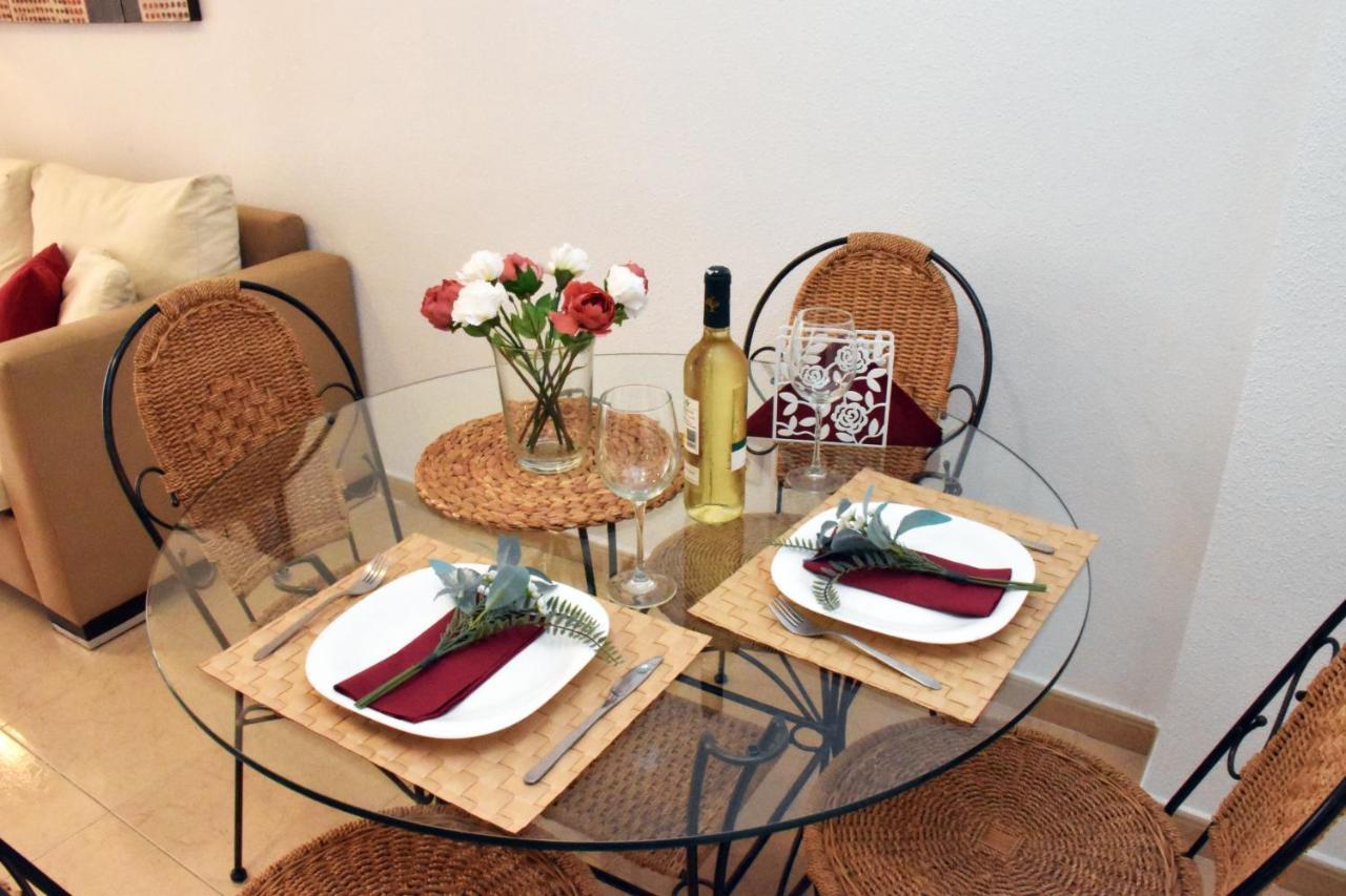 Beach Apartment Torrevieja Bagian luar foto